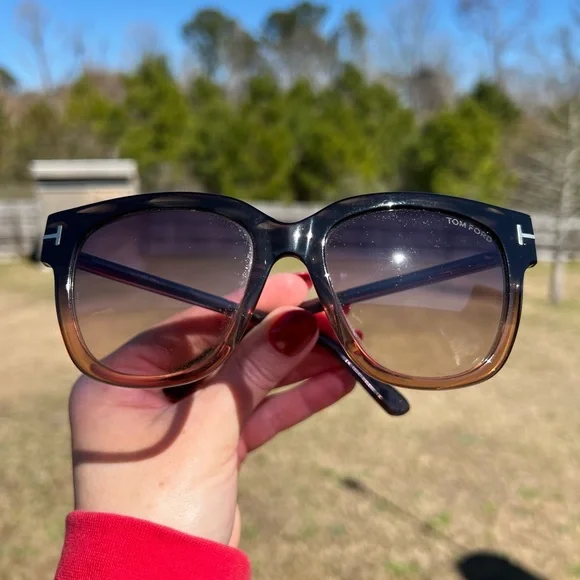 Tom Ford Tracy TF436 Brown/Beige Gradient Women’s Sunglasses with Logo Detail Tom Ford Women main image 4